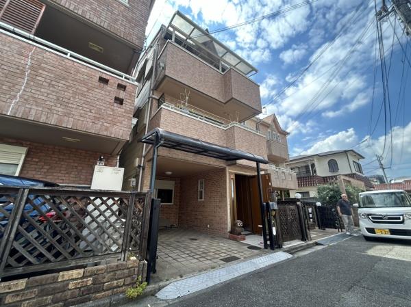 吹田市内本町２丁目の中古一戸建