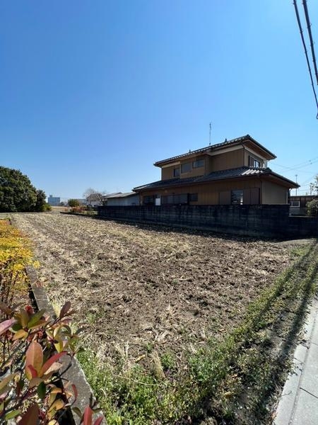 羽生市小松売地