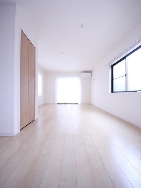 古河市中田新田の中古一戸建て