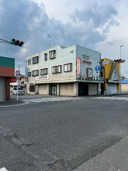 小山市間々田ホープ店舗