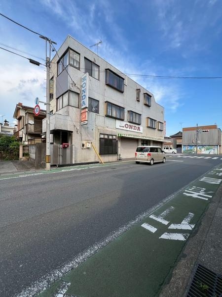 小山市間々田ホープ店舗