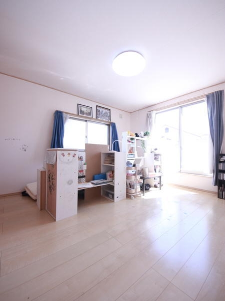 加須市礼羽の中古一戸建て(洋室)