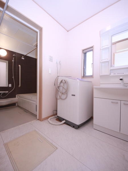 加須市礼羽の中古一戸建て(洗面台・洗面所)