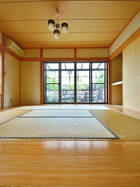 古河市鴻巣の中古一戸建て