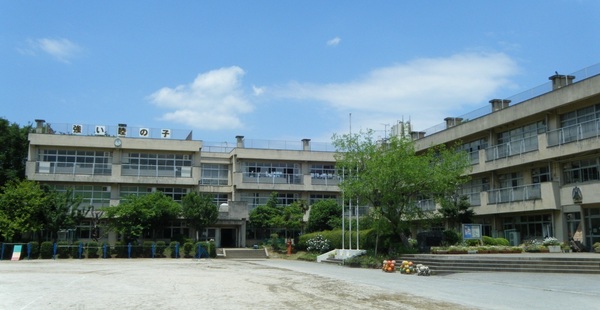 八千代市島田台の中古一戸建て(睦小学校)