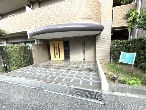 ネオハイツ船橋薬園台公園