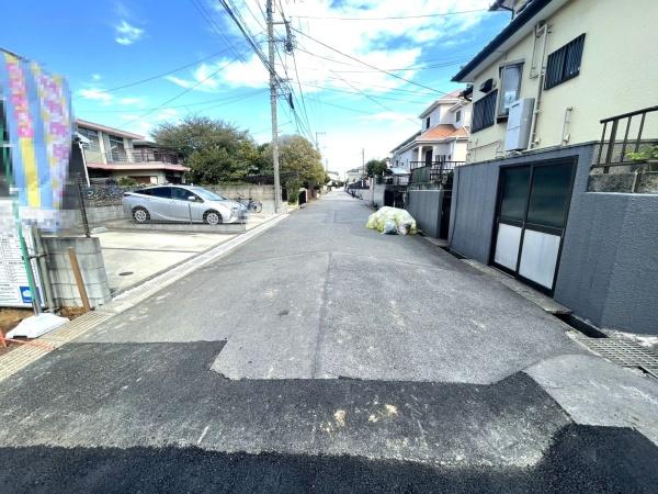 船橋市習志野台5丁目新築戸建 A号棟(前面道路含む現地写真)