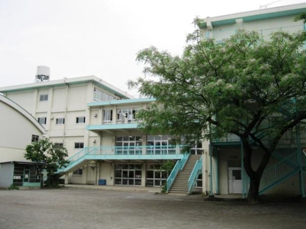 小平市学園西町2丁目　新築分譲住宅全3棟(小平市立小平第十五小学校)