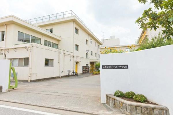 小平市学園東町2丁目　新築分譲住宅全5棟(小平市立小平第一中学校)
