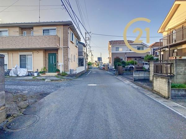 建築条件なし・南西向きの明るい売地