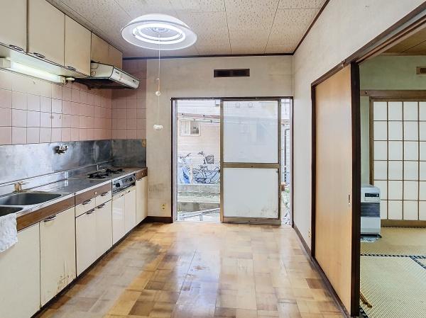 建築条件なし・南西向きの明るい売地