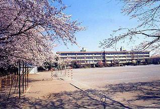 東大和市奈良橋6丁目の中古一戸建て(東大和市立第一中学校)