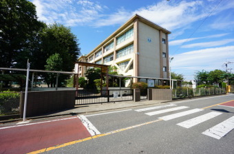 東大和市中央１丁目の中古一戸建て(東大和市立第三中学校)