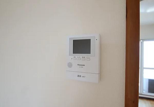 ジュエル洲崎・鉄骨造3階建てアパート