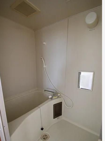 ジュエル洲崎・鉄骨造3階建てアパート