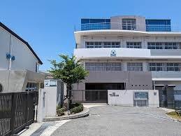 神戸市・全4部屋の共同住宅が登場しました(神戸市立丸山ひばり小学校)