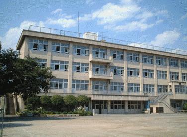 昭島市　マンション　キャッスル昭島(昭島市立瑞雲中学校)