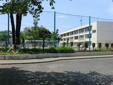 東村山市　マンション　ライオンズマンション東村山第２(東村山市立八坂小学校)