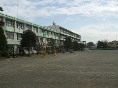 所沢市大字下富の中古一戸建て(所沢市立富岡小学校)
