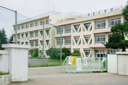 所沢市向陽町の中古一戸建て(所沢市立西富小学校)