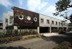 府中市南町４丁目の新築一戸建(学校法人高野学園府中わかば幼稚園)