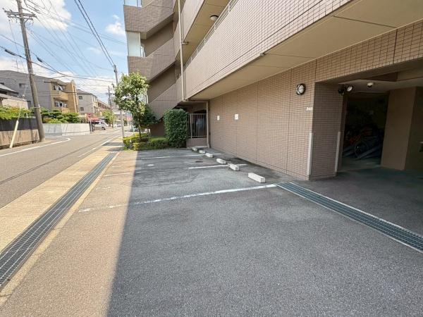 ヒルズ本山穂波町