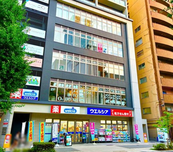 プレサンス名古屋城前(ウエルシア名古屋丸の内2丁目店)