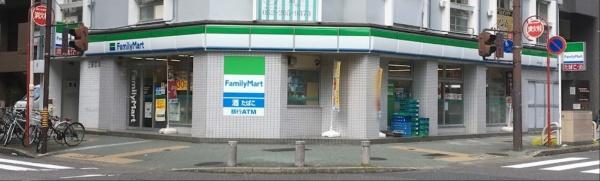 プレサンスロジェ栄パークサウス(ファミリーマート栄武平通店)