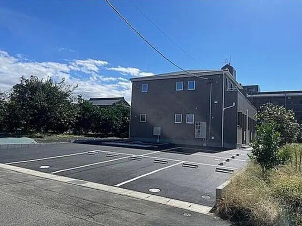リーブルファイン下萱津山伏
