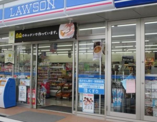 ドミール昭明(ローソン中川昭明町五丁目店)