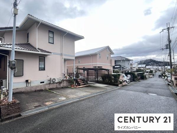 和歌山県橋本市紀見ケ丘3丁目　中古戸建