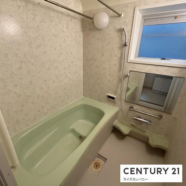 和泉市和気町４丁目の中古一戸建て