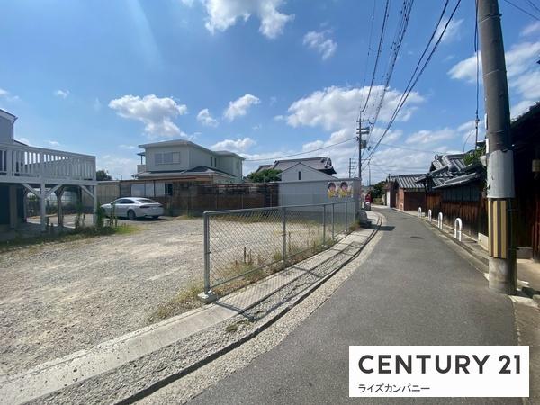 堺市中区東山の中古一戸建て(前面道路含む現地写真)
