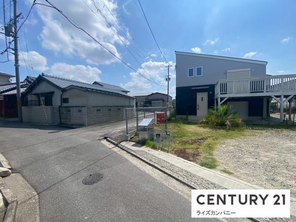 堺市中区東山の中古一戸建て(前面道路含む現地写真)