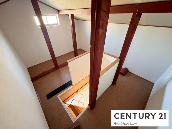 堺市堺区中三国ヶ丘町５丁の中古一戸建て