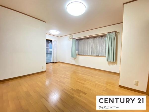 和泉市黒鳥町2丁目　中古戸建