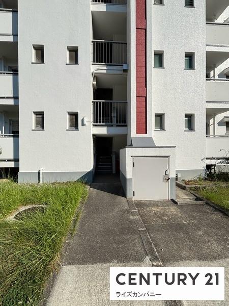 泉北茶山台第一次住宅6号棟
