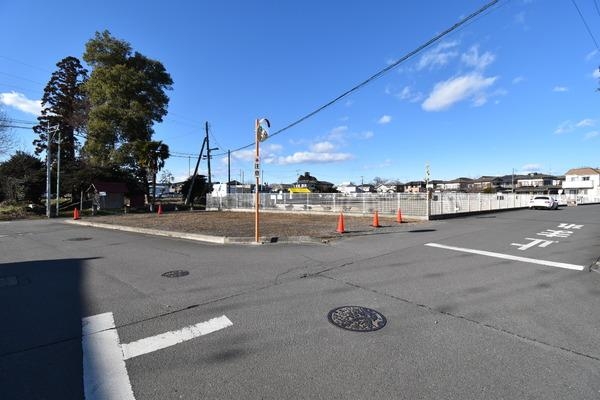 ☆建築条件なし☆注文住宅☆テナント☆三方向道路・北側公園