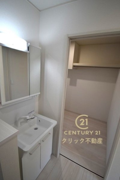 いろどりアイタウン　笠間市平町　21-P1　21