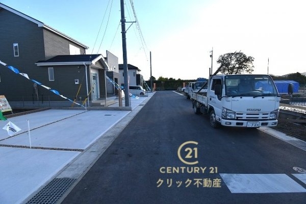いろどりアイタウン　笠間市平町　21-P1　21