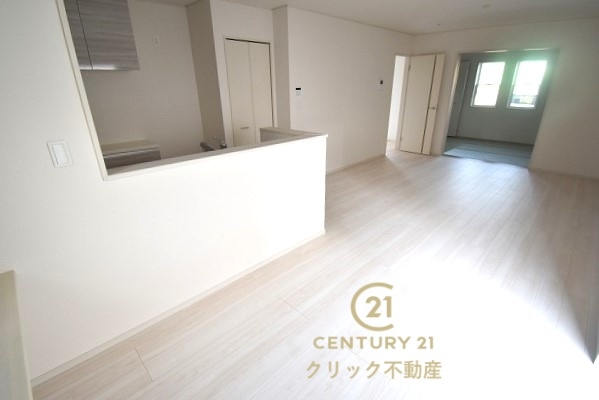 いろどりアイタウン　笠間市平町　21-P1　21