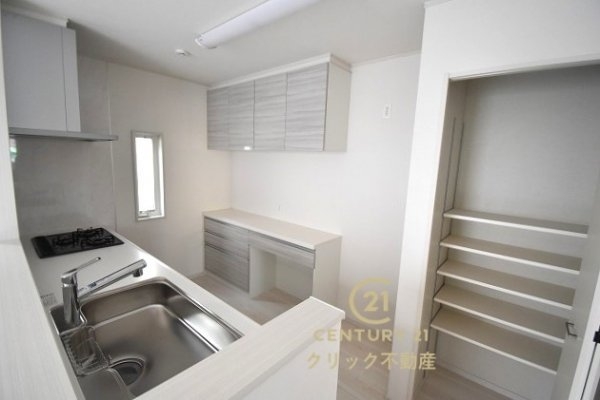 いろどりアイタウン　笠間市平町　21-P1　21