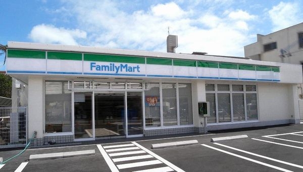 リーブルガーデン水戸東原　第1　2(ファミリーマート水戸東原二丁目店)