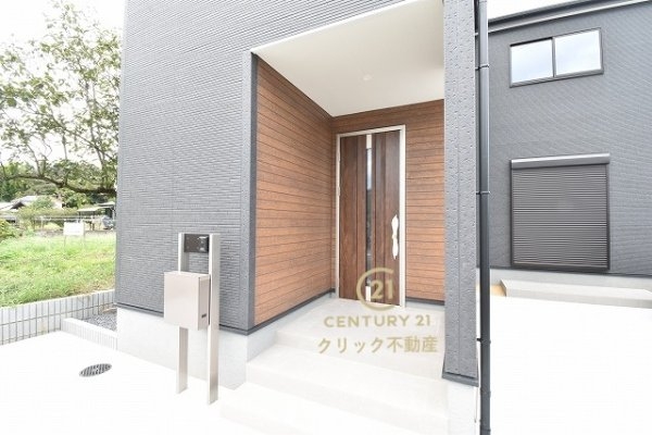 リーブルガーデン高萩市島名 8期 限定1棟!(玄関)