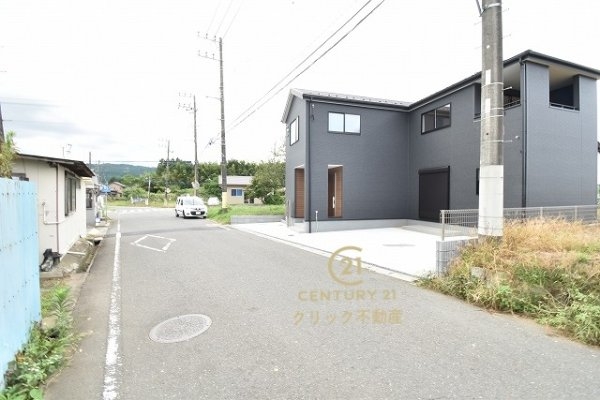 リーブルガーデン高萩市島名 8期 限定1棟!(前面道路含む現地写真)