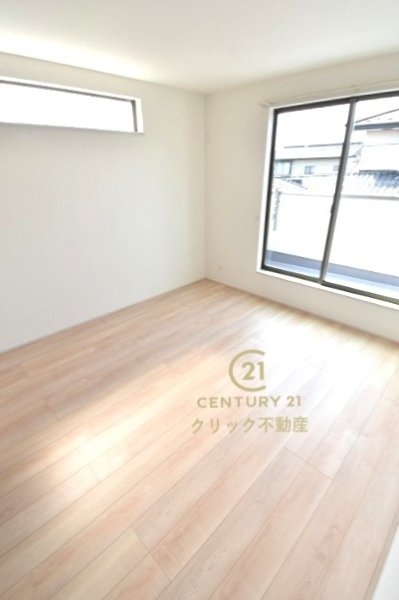 ハートフルタウン　元吉田町　2235番　B号棟
