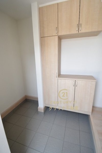 ハートフルタウン　元吉田町　2235番　B号棟