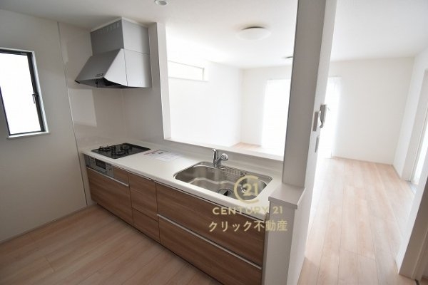 ハートフルタウン　元吉田町　2235番　B号棟