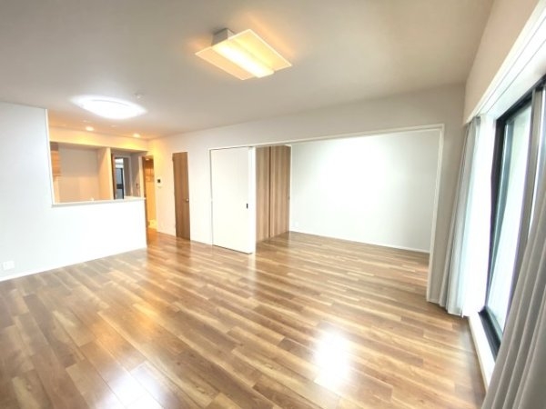 プラウド水戸三の丸(リビング)