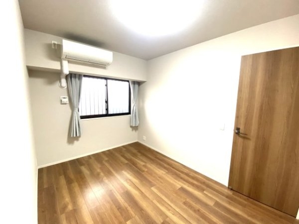 プラウド水戸三の丸(洋室)